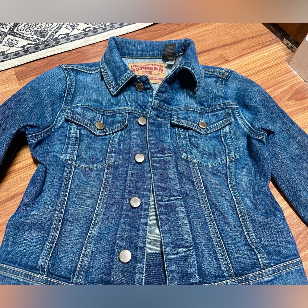 Express Jean Jacket - Picture 2 of 12